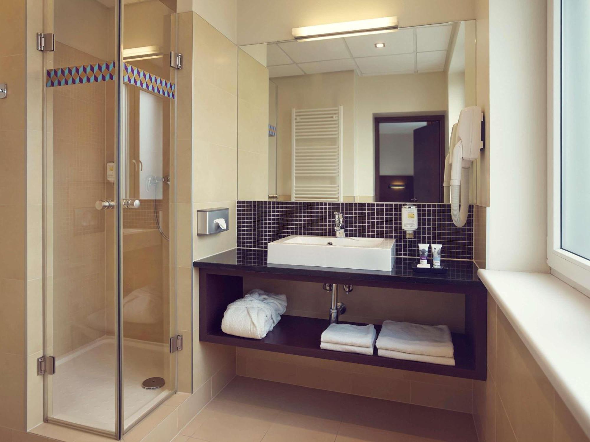 Classic Single Room